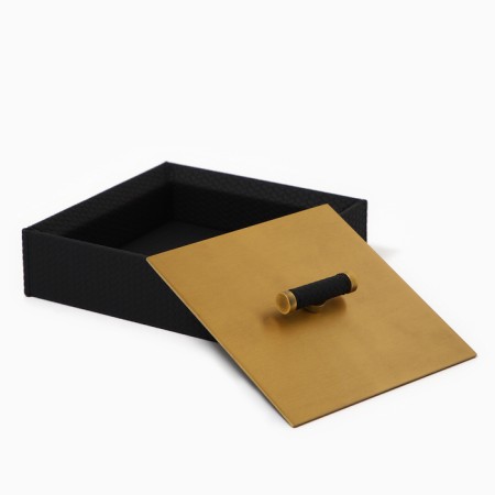 Eco -leather jewelry box, 15.3 x 15.3 cm-1