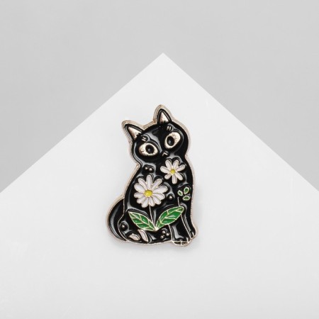 Icon "cat" with daisies, black color in gold-1