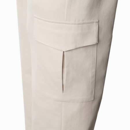 Cargo trousers are female, dairy color, size 44-8