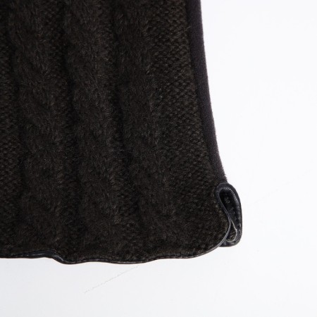 Gloves are female, dimensionless, with insulation, dark gray color-1