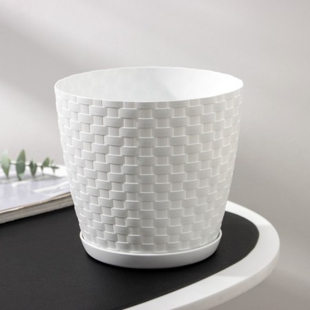 Pot for flowers with the Podon "Rotan", 2 l, the color is white-1