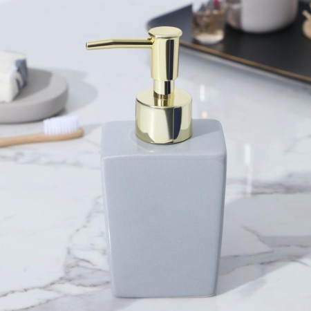 A harmony liquid dispenser, 250 ml.-1