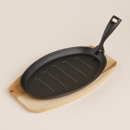 Cast -iron pan on the wooden stand Sl Home, 27 × 17.5 cm, h = 2.2 cm, black color is black-3