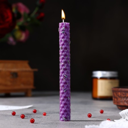 A candle from wax "from fear and stress" with lavender, 13x1.7 cm, purple
