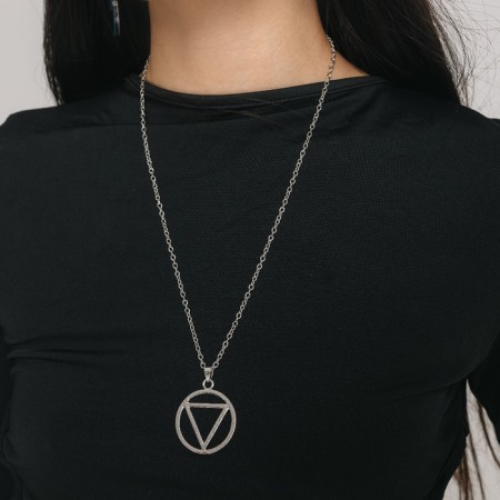 Japan's pendant triangle in the ring, the color is silver, 56 cm-2