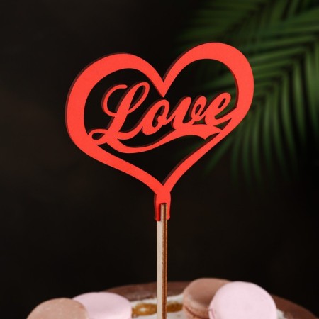 Topper wooden "love" red 12x11 cm