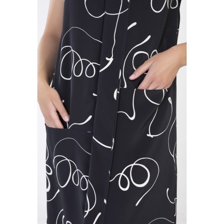 Women's dress, size 46-6