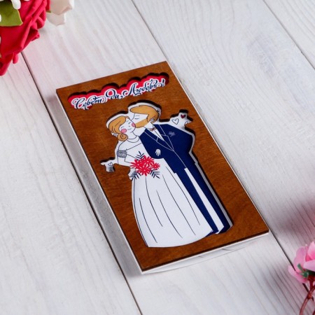 Wooden envelope carved "Tip and love!" newlyweds-1