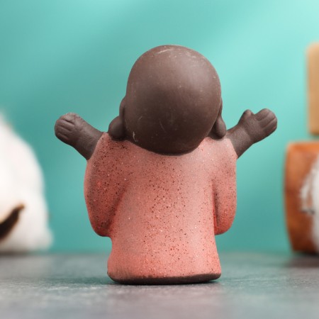 Figure "Buddha", 3x6 cm, mix-13