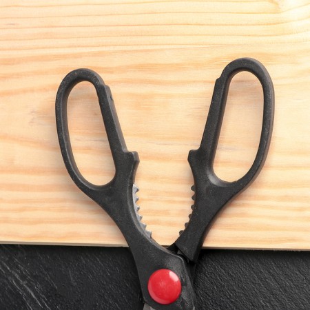 A set of kitchen supplies, 5 objects: knives 9.2 cm, 15.2 cm, vegetable cleaning, scissors, board, black color-2
