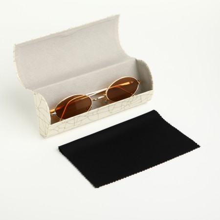Case case on a cracker, beige color-3