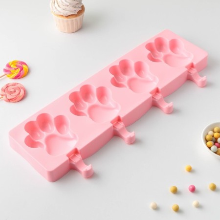 Form for ice cream "Paws", silicone, 26 × 14 cm, 4 cells (8.5 × 8.5 cm), color mix-2