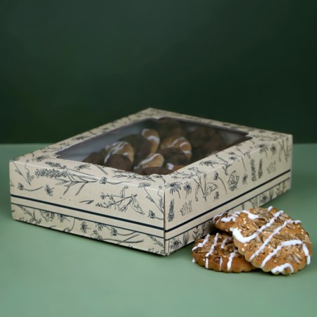 The box is self-assembly, the lid is, with the window, the “floral flight” is 18 x 15 x 5 cm-2