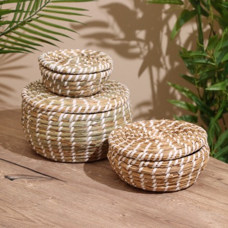 A set of wicker baskets, 3 pcs. with a lid 25x20x16 cm-1