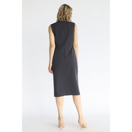 Dress with a deep neckline, size 42-2