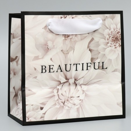 Gift laminated square, packaging, “beauty inside”, 14 x 14 x 9 cm-3