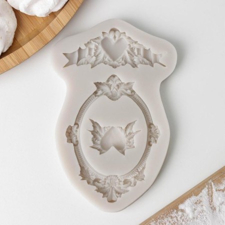 Mold "Hearts, frame, stucco molding", silicone, 12.5 × 8.2 × 1.1 cm, Mix color-4