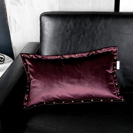 Pillowcase "Ludwig", size 30x50 cm, purple color