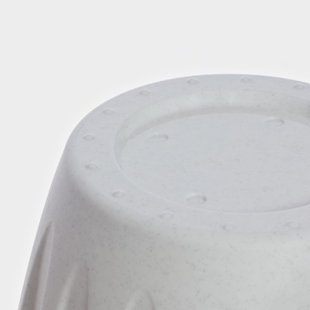 Pot with the pallet "Felicia", 3.6 l, the color is marble-7