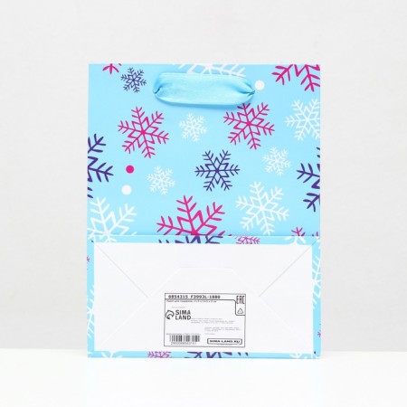 Laminated "Multi -colored snowflakes" 11.5 x 14.5 x 6 cm-3