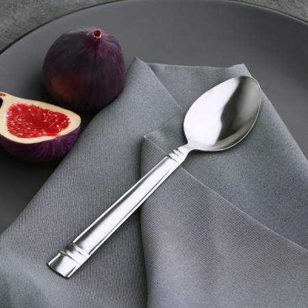 Spoon of a dining room “vart”, length 17.8 cm, thickness 1.2 mm