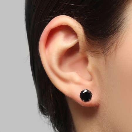 Earrings with rhinestones "Pusets" radiance, circle, d = 0.8, black color in silver-1