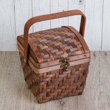 Stamnka chest, with a lock, 16 × 16 × 25 cm, veneer