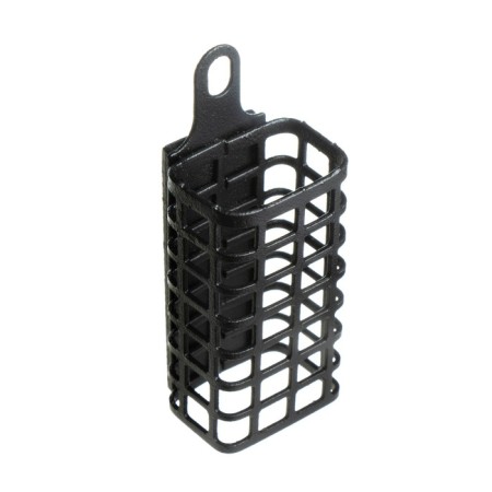 The feeder is steel, rectangular, 40 g