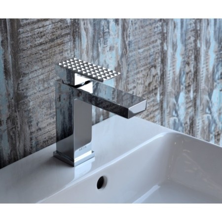 Bronze de Luxe Grani A980 sink mixer, single -leaf, pour 113 mm, brass, chrome 1004101-3
