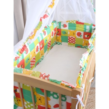 A set of sides in a crib with a canopy "Bear with a berry"-1