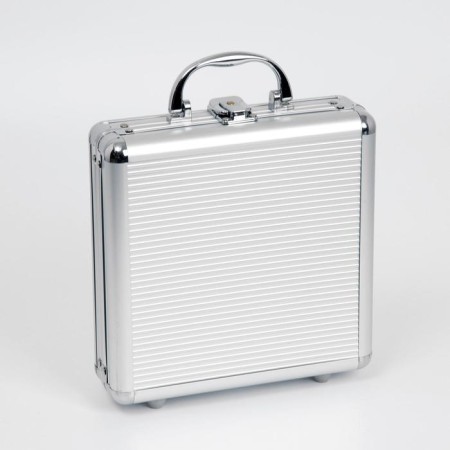 Poker in a metal case (2 decks, chips 100 pcs with a face value, 5 cubes), 20 x 20 cm-3