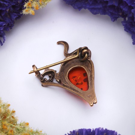 Amber Brooch cat drop, cognac color in bronze-1