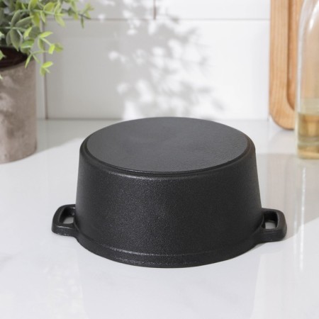 Cast iron pan Volcano, 18 × 14 × 6.5 cm, on a stand, for feed, black color Black-4