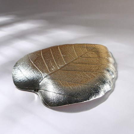 Maya dish, 17 cm, burgundy color-2