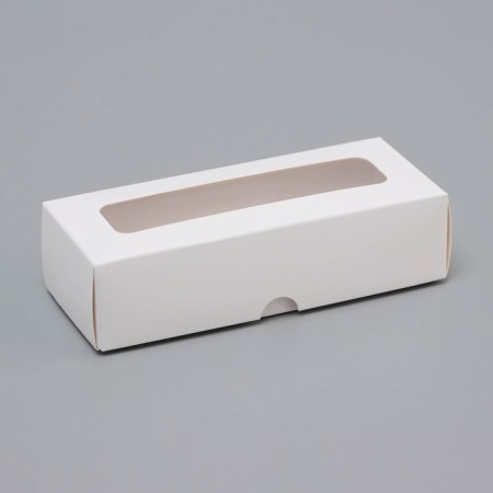Packaging with a shell for 3 sweets, with a window, white 13x5x3.3 cm