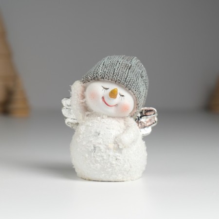 Polystone souvenir "Snowman with silver wings, in a knitted cap" 6x4x7.5 cm