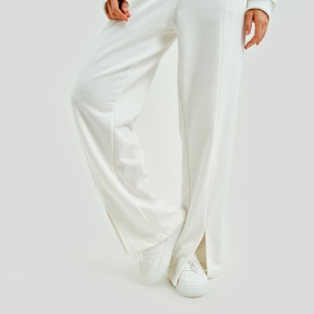 Women's costume (jumper and trousers) Mist Moscow, p. 44-46, milk-6