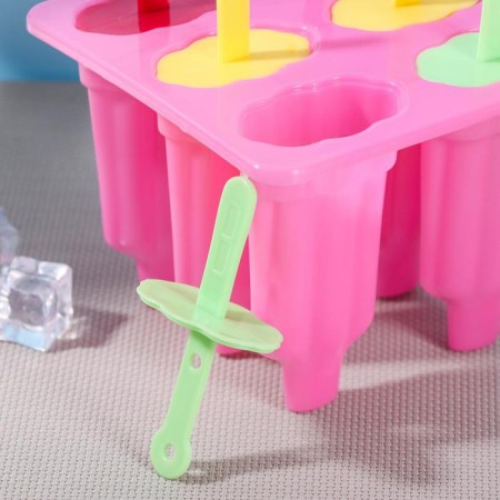Cream Form "Carousel", 6 cells, color mix-1