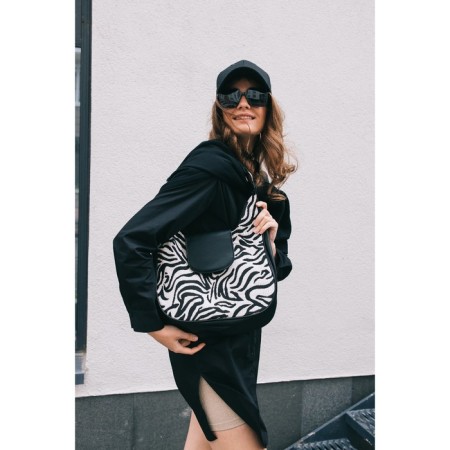 Bag-hobo with lightning, black/white color-3