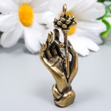 Souvenir brass 