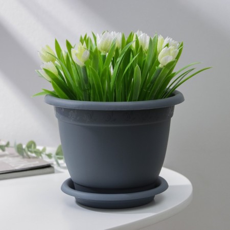 Flower pot with the subdone Ingreen Aphrodite, 1.5 l, d = 17 cm, h = 13.5 cm, the color is gray.