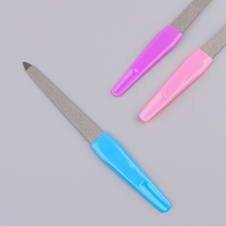 Metal file for nails, 15 cm, in a case, color mix-1