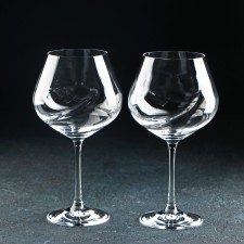 A set of glasses for the wine 