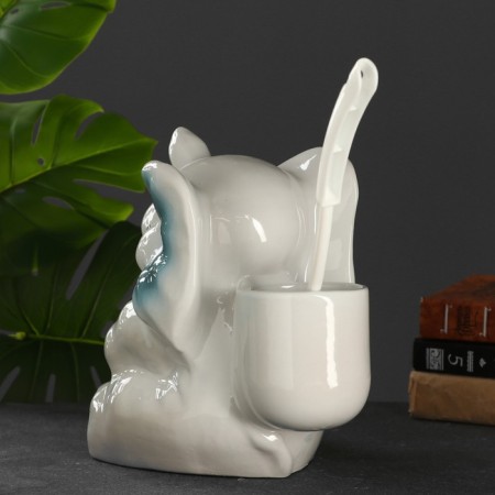 Stand under the ruff "elephant", with a brush-2