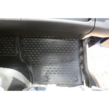 Rugs in the salon Hino 500, 2010-2016 3 pcs. (polyurethane)-1