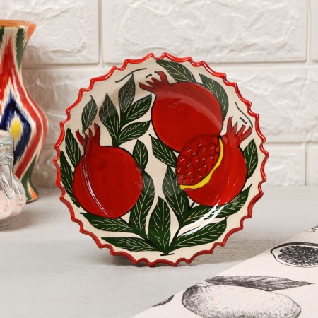 Plate of the Rishtan ceramics "Grenates", 17cm, rifting-3