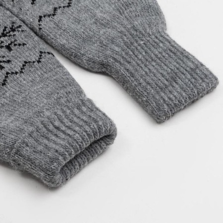 Women's mittens, gray color, size 18-2