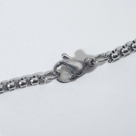 Cosmonaut's pendant pendant, black color in silver, 70 cm-2