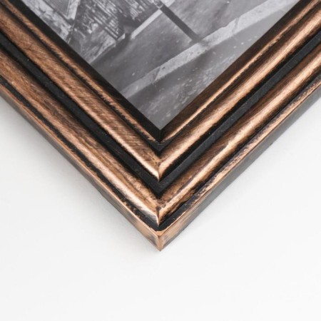 Photo frame plastic in 8 photos 10x15 cm "Family" for bronze 34.5x66 cm-1