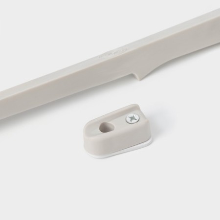 A spoon for shoes with a magnetic holder, 61.5x4.1x2 cm, plastic, white color-1